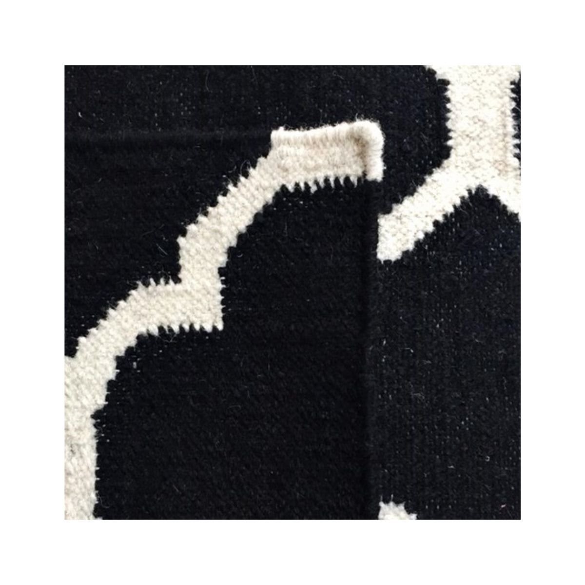 Tapete Kilim Two Tone 274x310 P/B 41511767 - Imagem 3