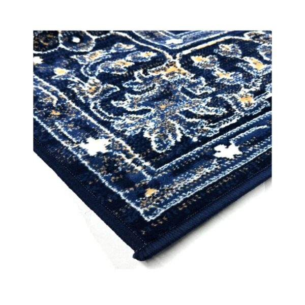 Tapete persa azul luxuoso com padrões florais e detalhes em ouro claro e branco.