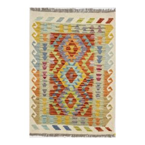 Tapete colorido em estilo kilim com padrões geométricos e tons terrosos.