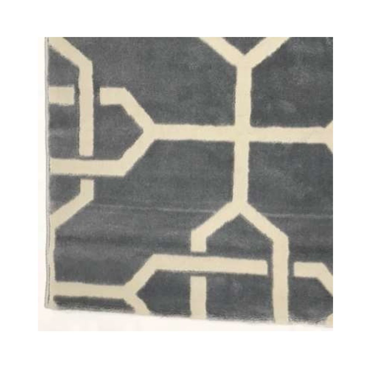 Tapete soft com desenho geométrico minimalista e linhas em branco sobre fundo cinza.