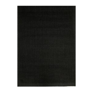 Retângulo preto de tecido texturizado em fundo branco minimalista.