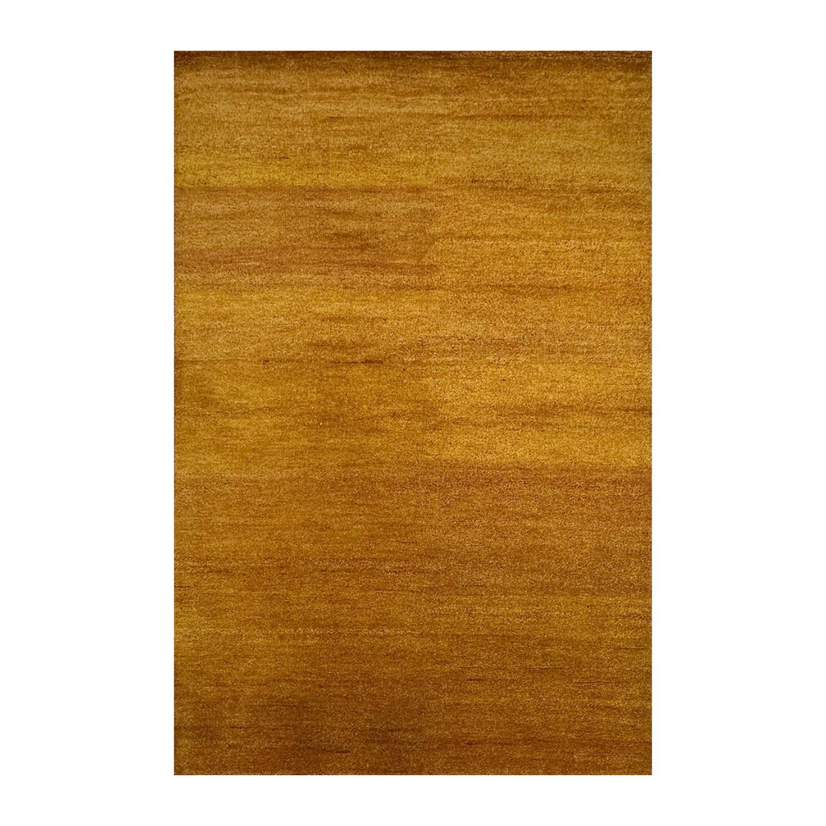 Tapete artesanal marrom dourado com textura suave e design minimalista.