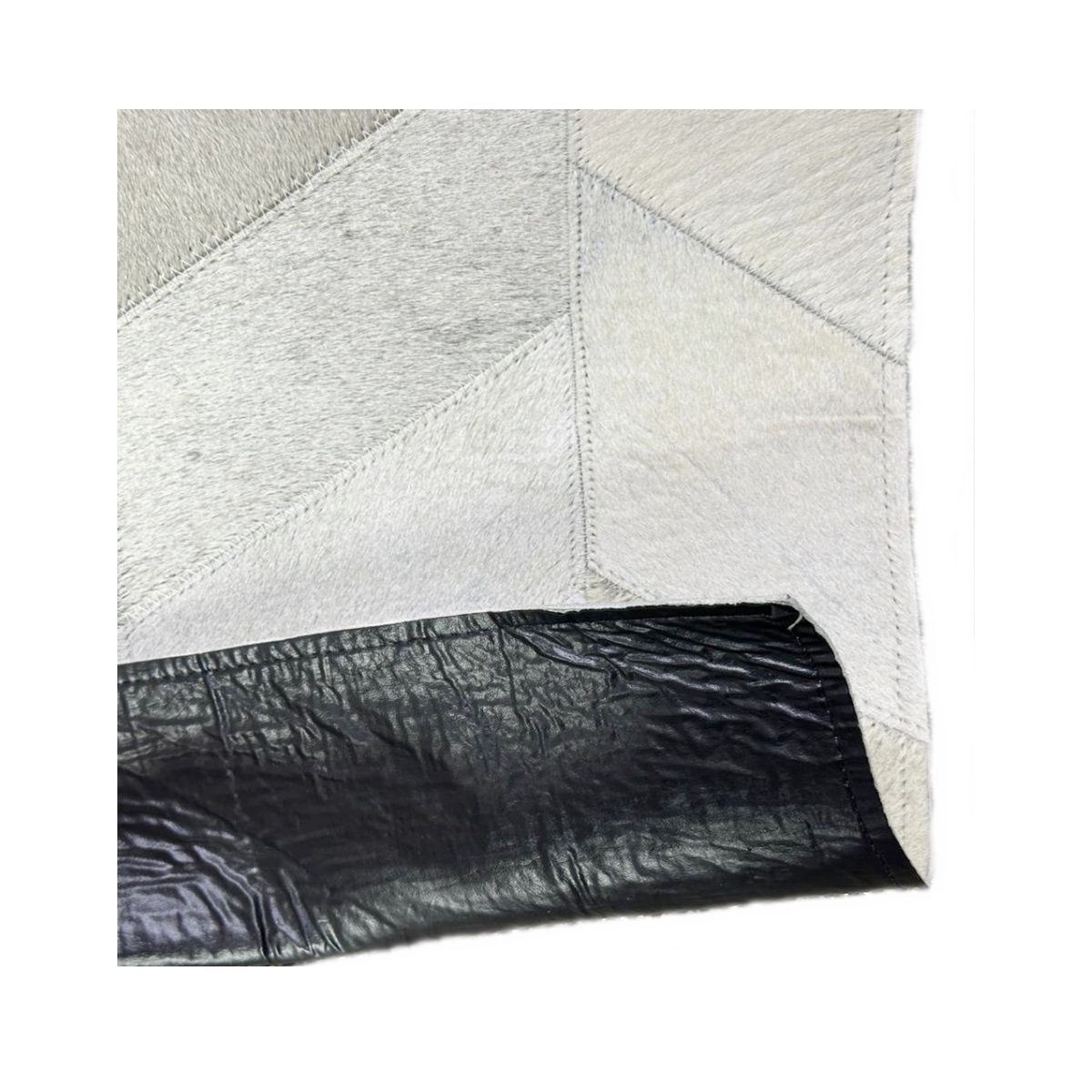 Tapete Couro 200x300 Niger 15x15 grey claro - Imagem 4