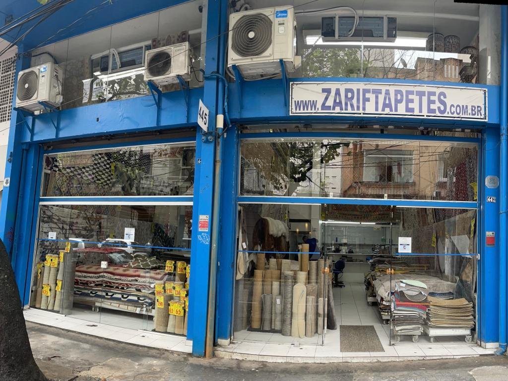 Fachada da Loja Física da Zarif Tapetes na Rua Fradique Coutinho, 445, Pinheiros, São Paulo, SP